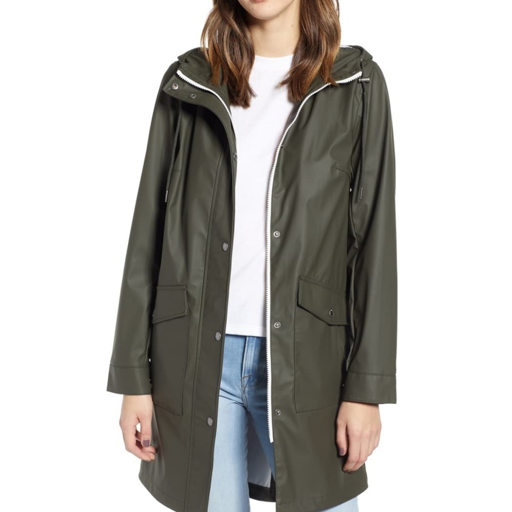 NWT LEVI'S Water Repellent Lightweight Hoo…